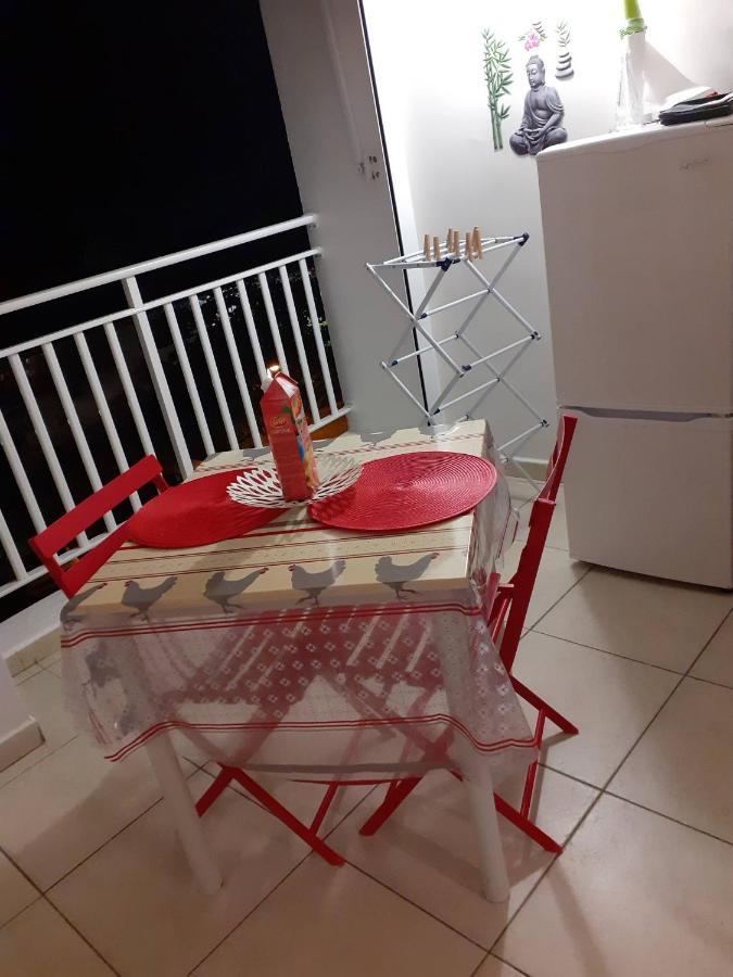 Studio Vue Sur Mer Льо Мул Екстериор снимка
